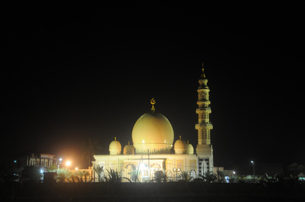 peristiwa isra dan miraj nabi muhammad merupakan salah satu peristiwa mukjizat yang dialami oleh Rasulullah SAW