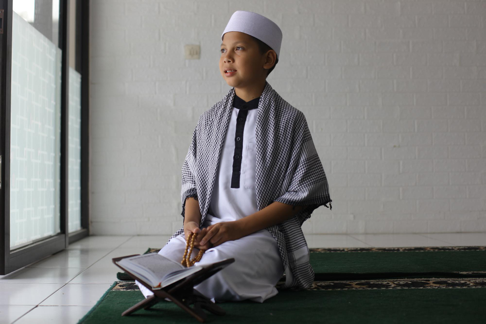 bulan rabiul awal adalah bulan memperbanyak membaca al quran